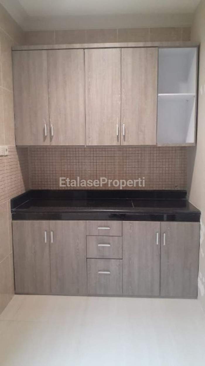 Foto properti DIJUAL RUMAH BABATAN PANTAI UTARA BARU RENOVASI !! 4