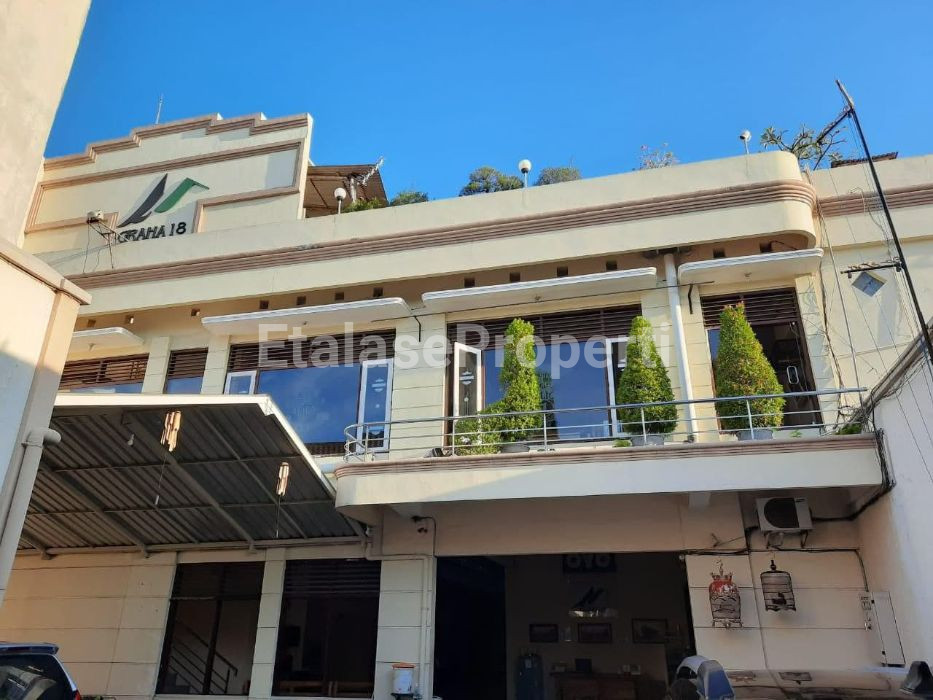 Foto properti Jual Kost Aktif Raya Siwalankerto 2