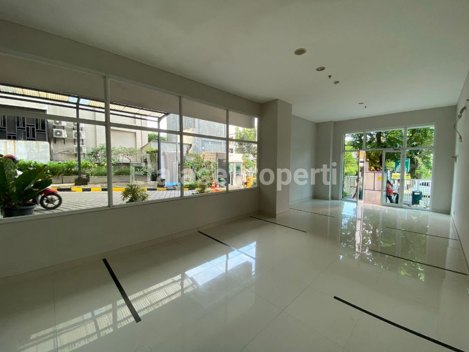 Foto properti Ruko Di Trillium Office & Residence Akses Jl. Embong Kenongo 5