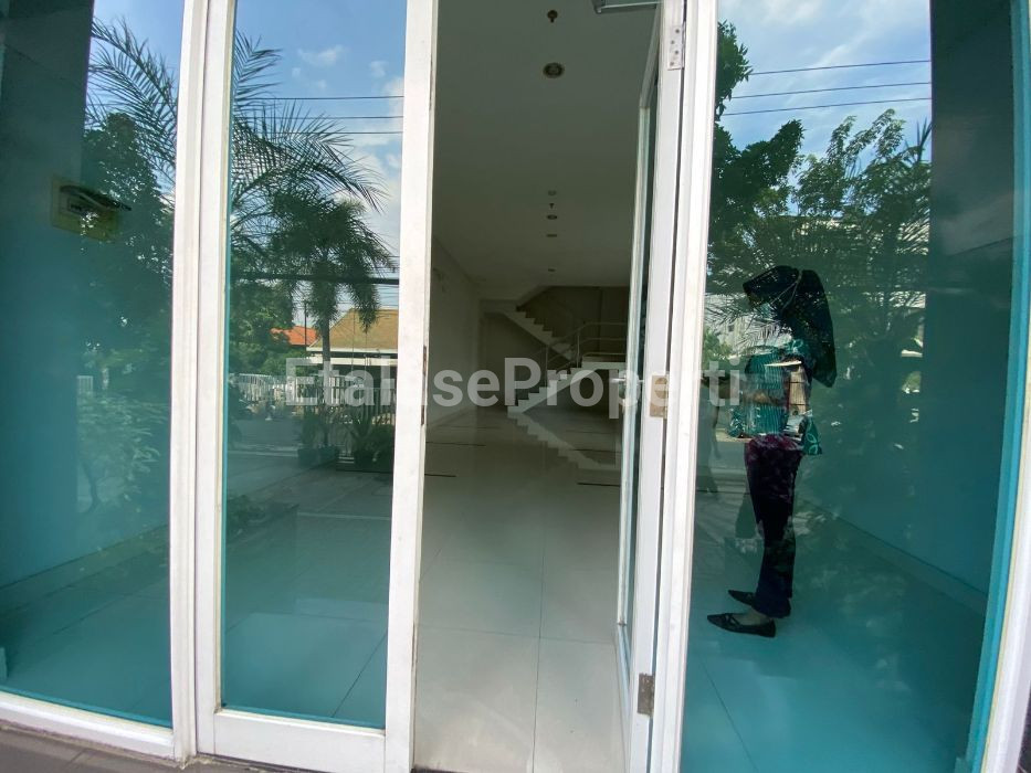 Foto properti Ruko Di Trillium Office & Residence Akses Jl. Embong Kenongo 8