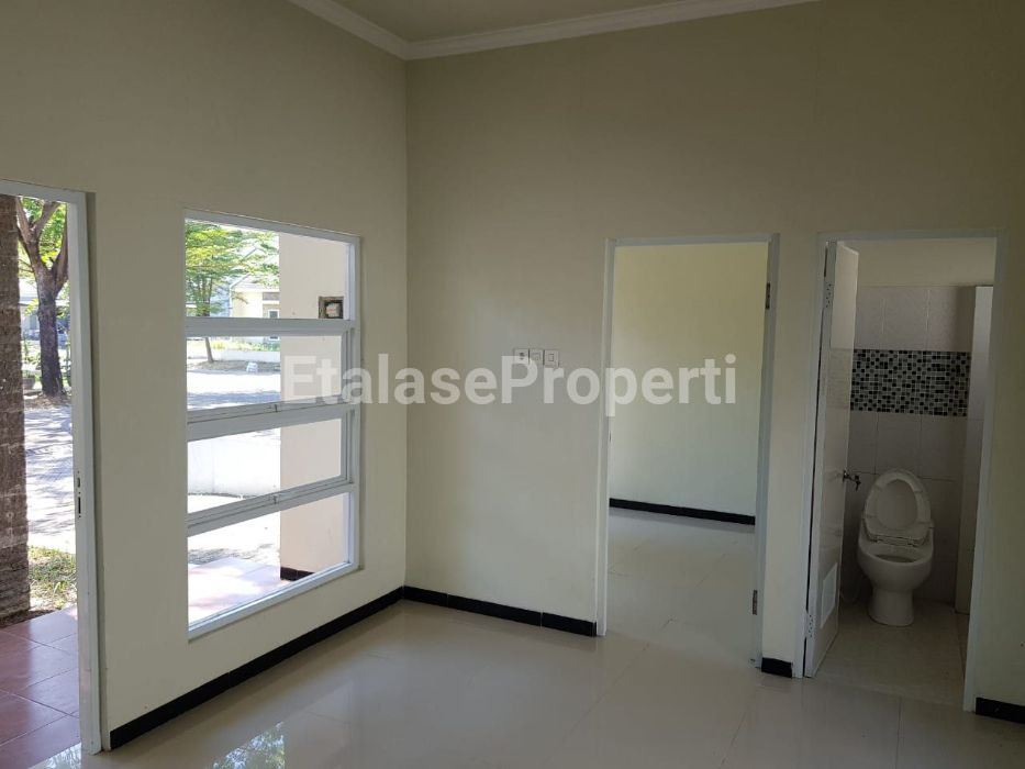 Foto properti Dijual Rumah (2 Unit Jejer)  Perum La Diva, Green Hill Menganti Gresik 8