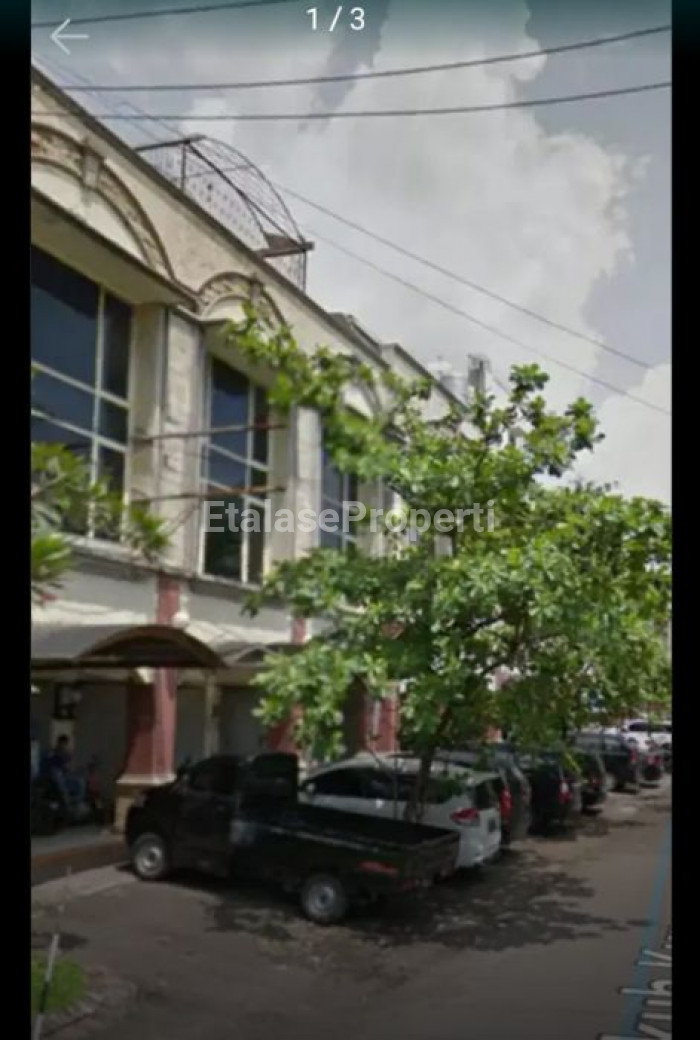 Foto properti Jual Ruko 3,5 Lantai Di Komplex Ruko Grand Sungkono, Surabaya Barat 2