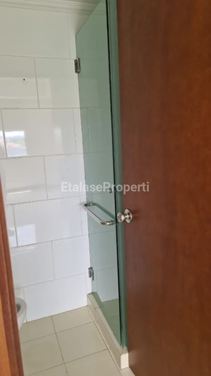 Foto properti Water Place 3 BR  Pakuwon Indah Surabaya 6