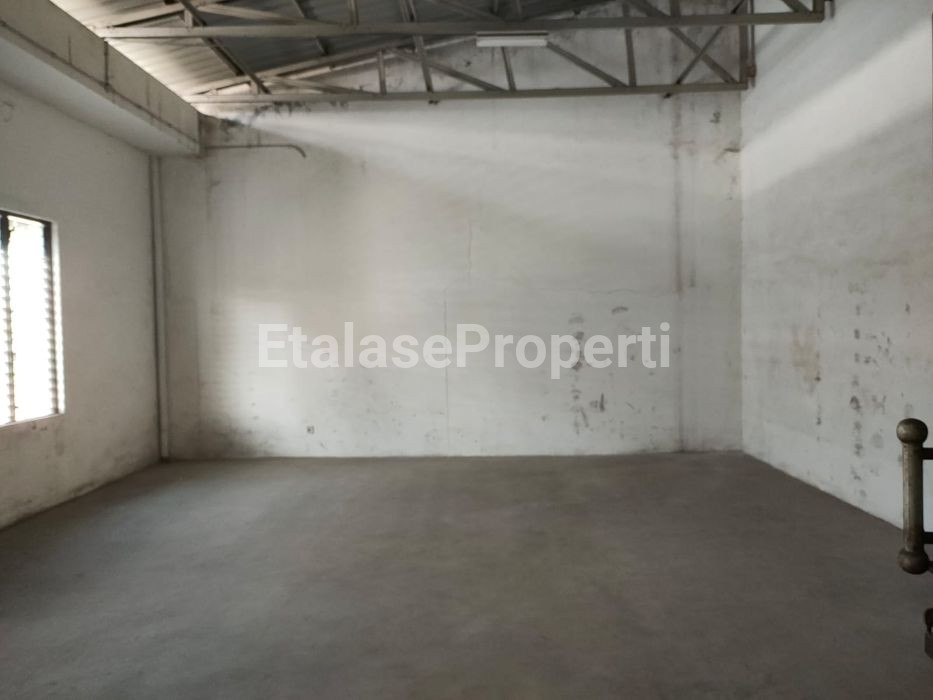 Foto properti Dijual Gudang Di Tengah Kota 3