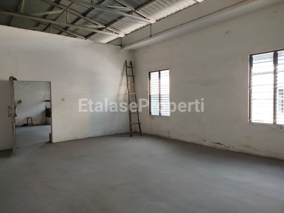 Foto properti Dijual Gudang Di Tengah Kota 5