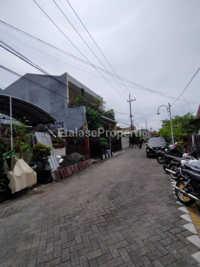 Foto properti Dijual Rumah Minimalis Baru Gres Mulyosari Tengah Surabaya Timur ITS 4