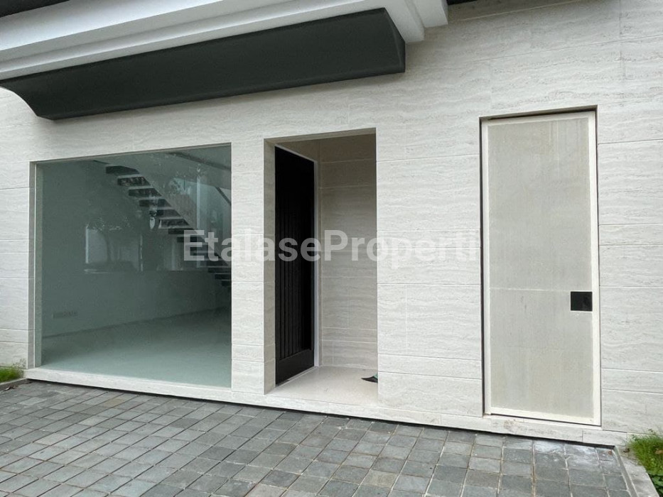 Foto properti Dijual Rumah Baru Modern Minimalis Alam Hijau Citraland 2