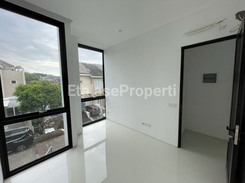 Foto properti Dijual Rumah Baru Modern Minimalis Alam Hijau Citraland 5