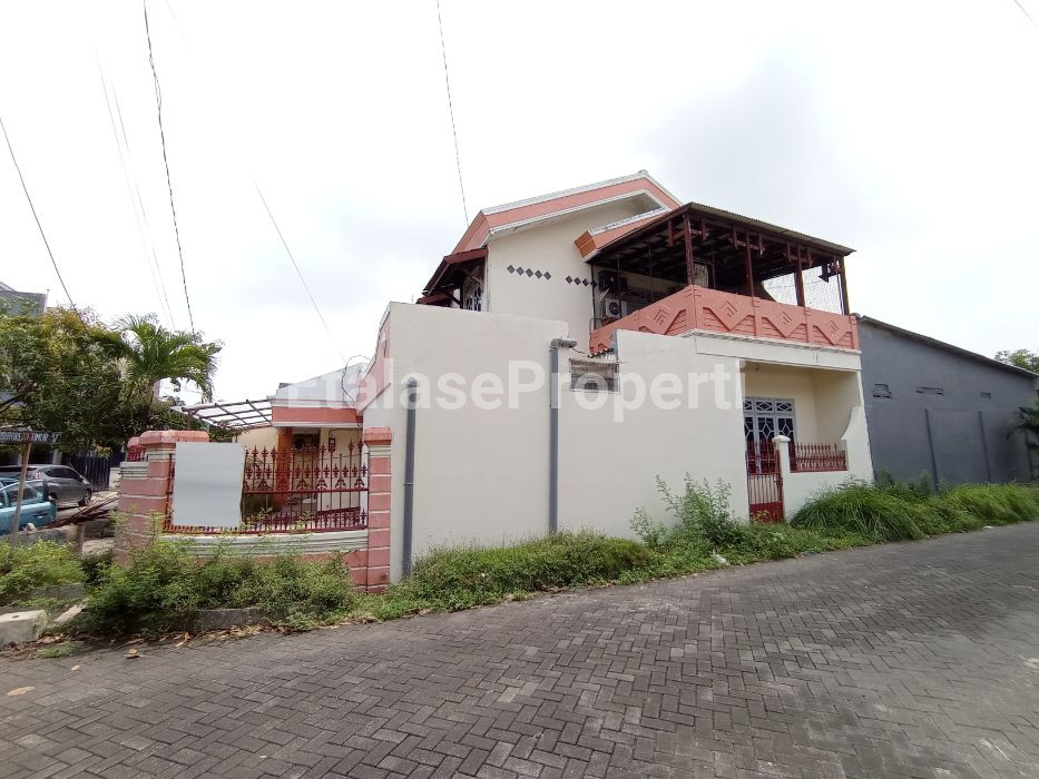 Foto properti TURUN HARGA! Rumah Sutorejo Timur 2 Lantai 2