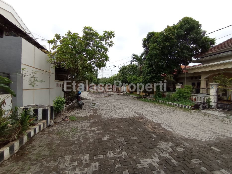 Foto properti TURUN HARGA! Rumah Puri Indah Pandugo Dekat MERR 1