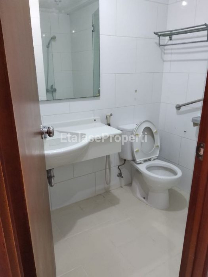 Foto properti Disewakan Apartemen Waterplace Tower C Lantai 8 Pakuwon Indah Surabaya Barat 4