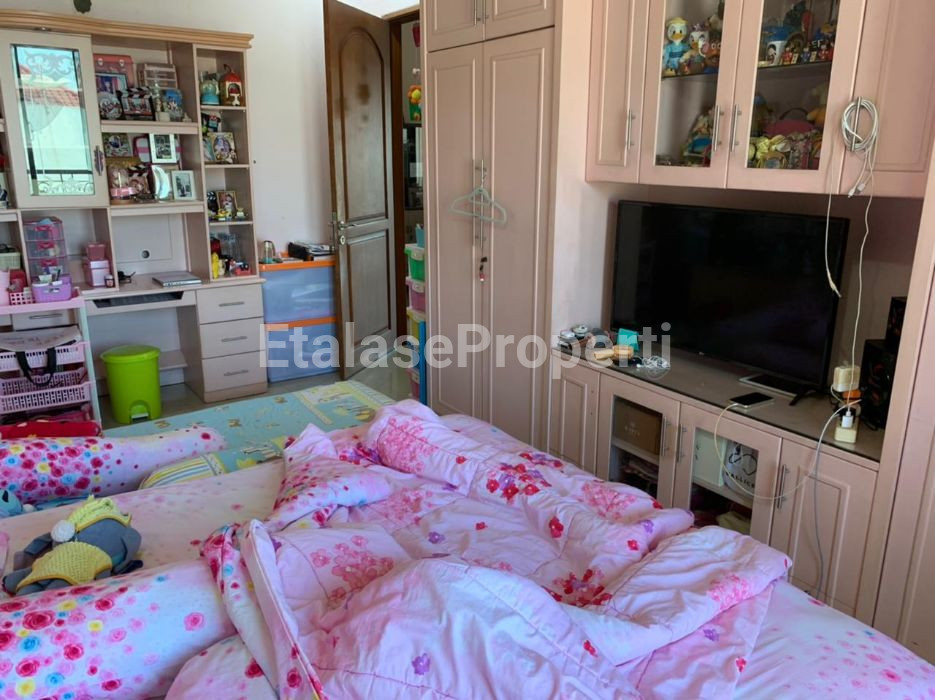 Foto properti Jual Rumah Hook Classic Taman Mutiara, Pakuwon City 8
