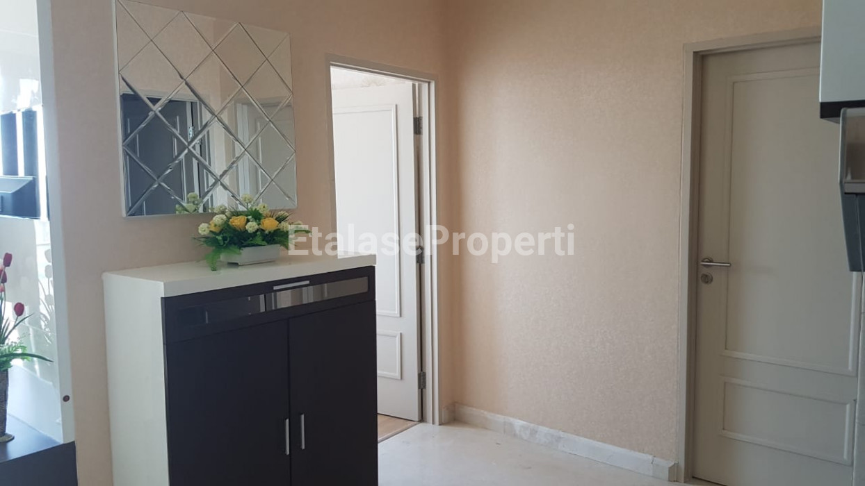 Foto properti Rent The Peak Apartment 2