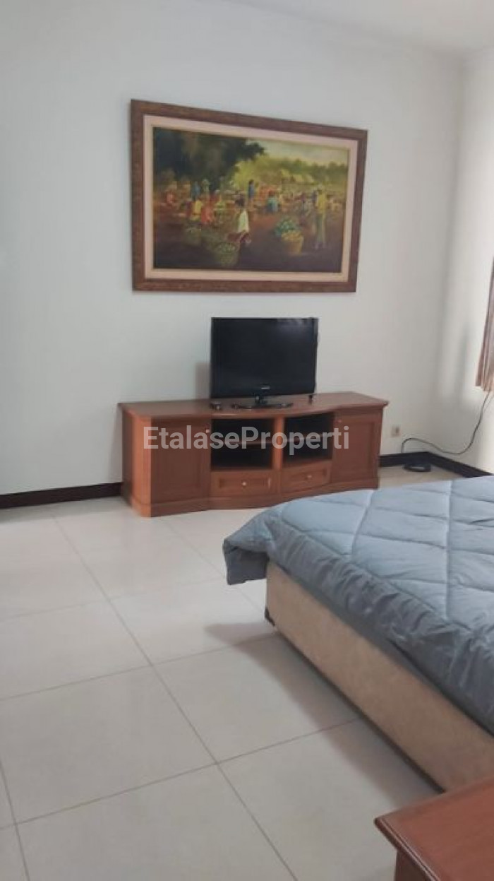 Foto properti Rent Pakuwon Indah 3