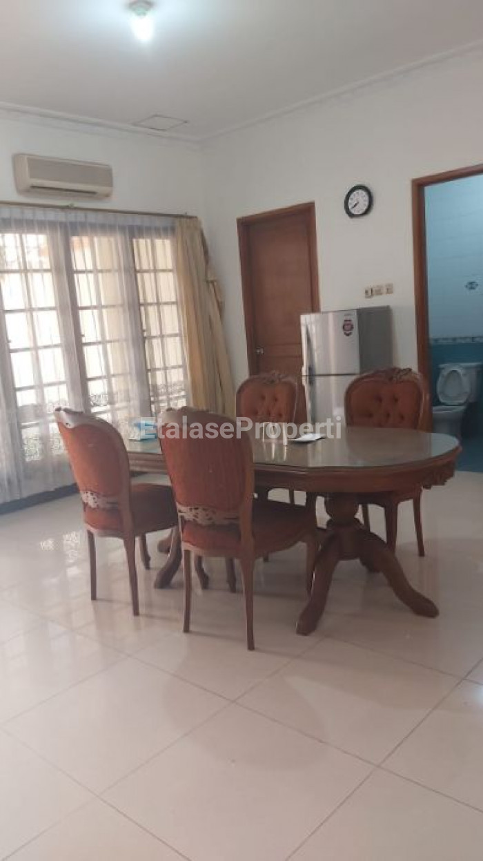 Foto properti Rent Pakuwon Indah 5