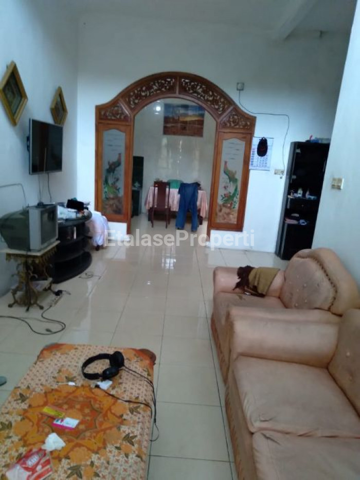 Foto properti Dijual Rumah 2 Lantai Di Perumahan Gunungsari Indah 2