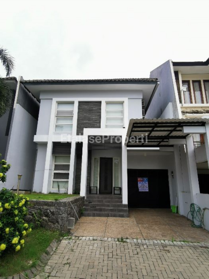 Foto properti Dijual Rumah Royal Park Citraland Siap Huni 1