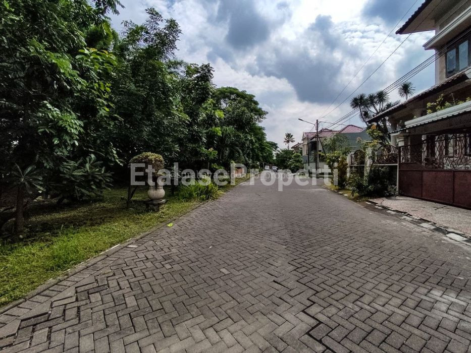 Foto properti Dijual Rumah Siap Huni Babatan Pratama Wiyung Surabaya Barat 5