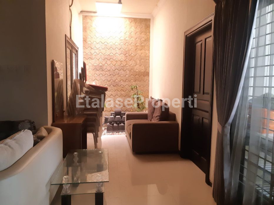 Foto properti Dijual Rumah Bagus Di Nirwana Eksekutif Rungkut Surabaya Timur 4