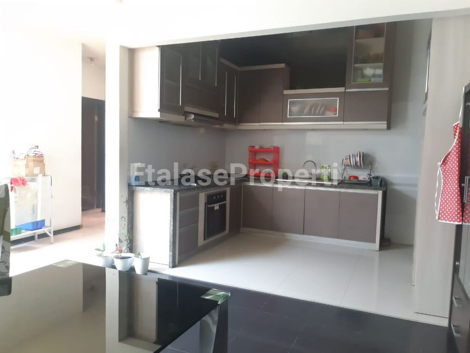 Foto properti Dijual Rumah Bagus Di Nirwana Eksekutif Rungkut Surabaya Timur 2