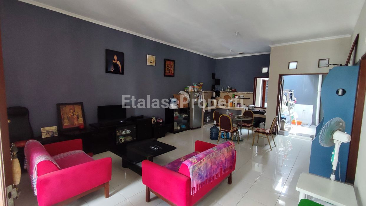 Foto properti Dijual Rumah Graha Sampurna Indah Wiyung 2