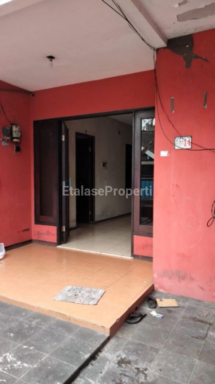Foto properti DISEWAKAN RUMAH KOST 2 LANTAI DI SIWALANKERTO SURABAYA 2