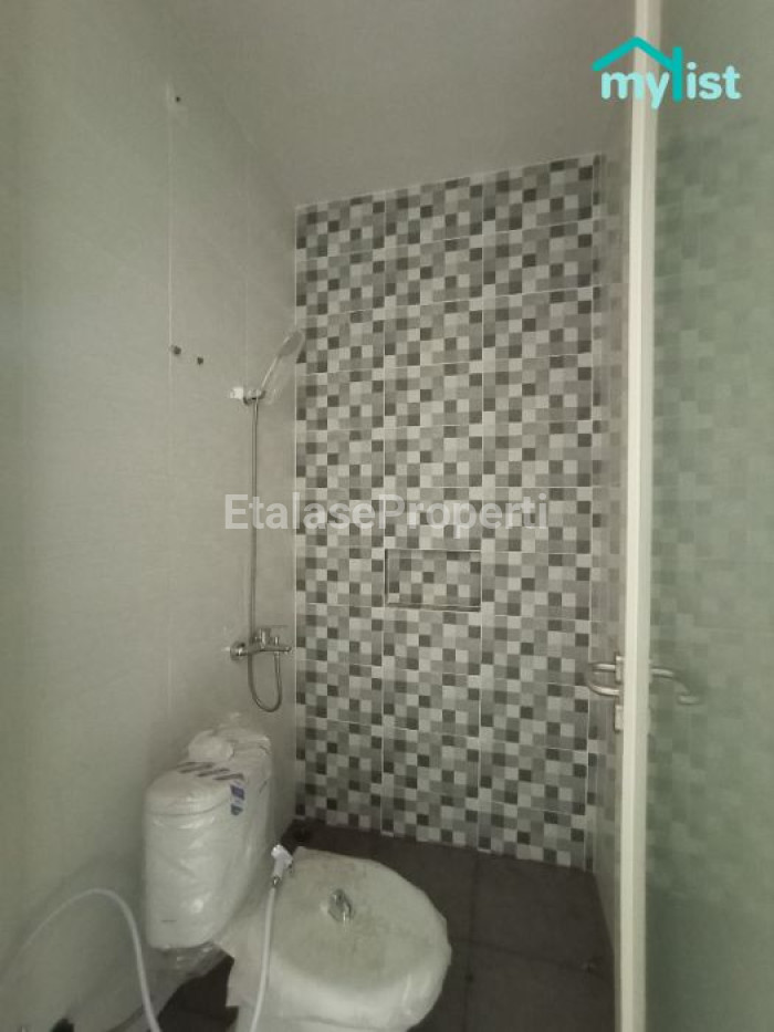 Foto properti Dijual Ruko Baru Gress Raya Medayu Tambak Surabaya 10