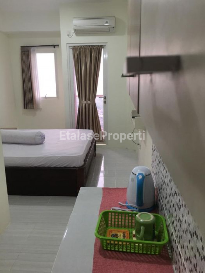 Foto properti Puncak Dharmahusada Studio Furnished Baru Gress  View Suramadu 1