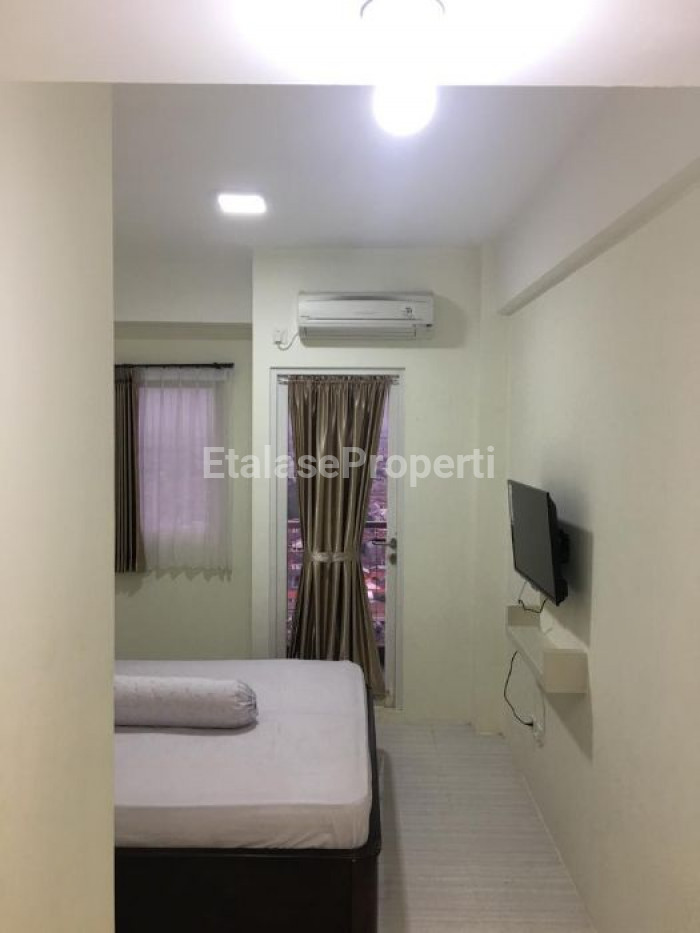 Foto properti Puncak Dharmahusada Studio Furnished Baru Gress  View Suramadu 5
