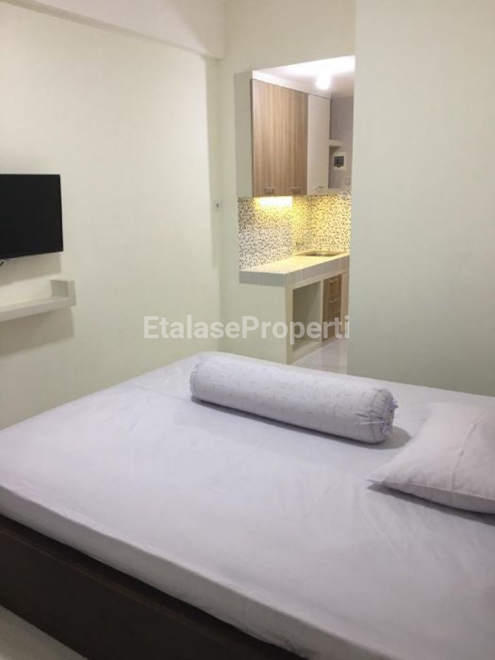 Foto properti Puncak Dharmahusada Studio Furnished Baru Gress  View Suramadu 8