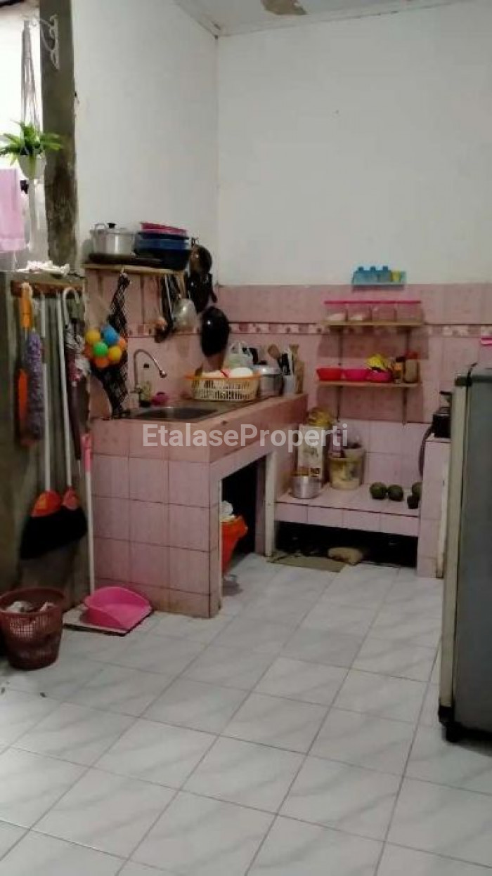 Foto properti Rumah Beserta Toko Di Brigjen Katamso Waru Sidoarjo Dijual Cepat 6