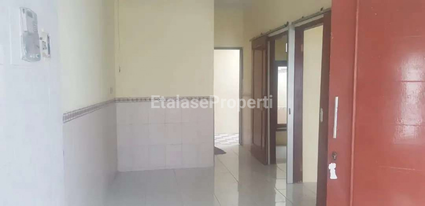 Foto properti Berani Nego !! Rumah Minimalis Di Griya Amerta Regency Rungkut 7