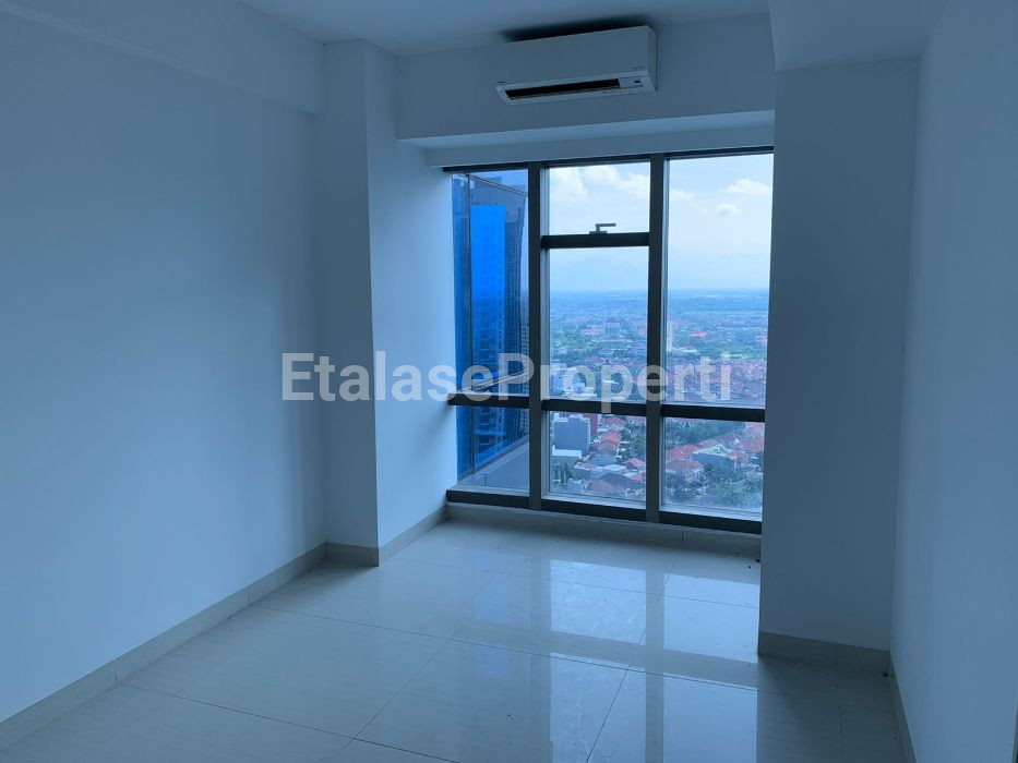 Foto properti For Sale Apartment 2BR La Riz  Pakuwon Mall *Kosongan* 1