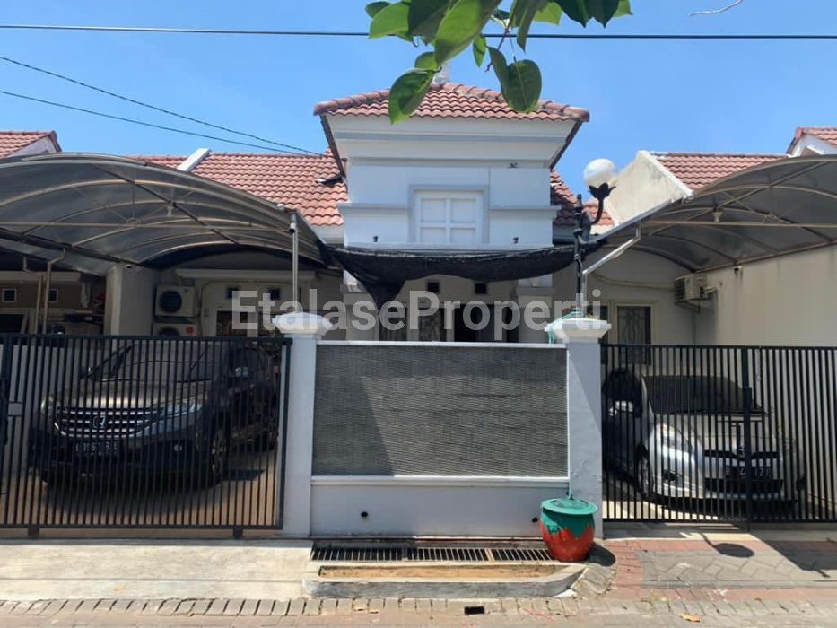 Foto properti Dijual Rumah Graha Tirta, Waru Sidoarjo 1