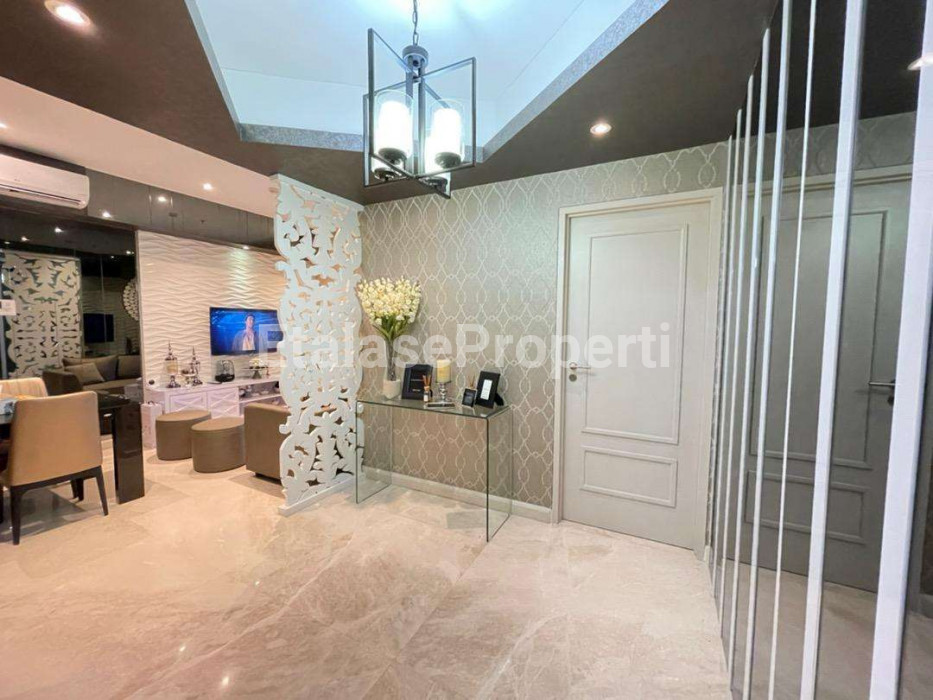 Foto properti UNIT SUPER BAGUS JARANG DIPAKAI ! Disewakan Apartemen The Peak Tunjungan Plaza FULL FURNISH MEWAH 5