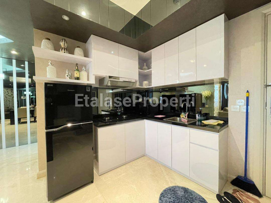 Foto properti UNIT SUPER BAGUS JARANG DIPAKAI ! Disewakan Apartemen The Peak Tunjungan Plaza FULL FURNISH MEWAH 9