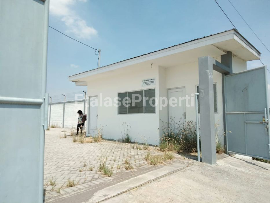 Foto properti Gudang Baru Mojokerrto Siap Huni Bagus 10