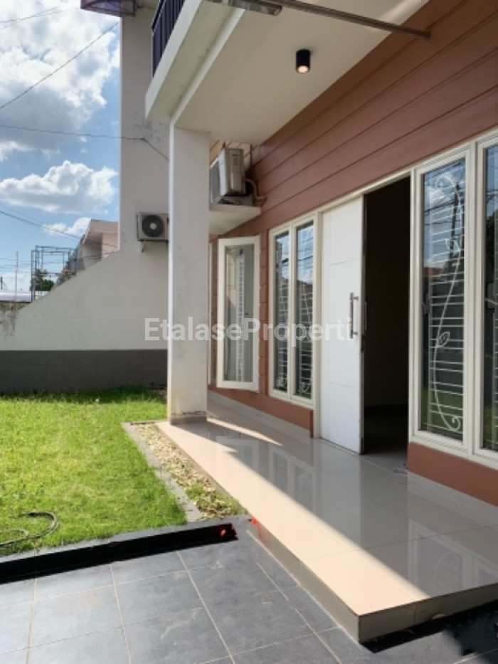 Foto properti Disewakan Rumah Manyar Tirtoasri Row Jalan 3 Moil 2