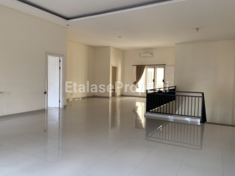 Foto properti Disewakan Rumah Manyar Tirtoasri Row Jalan 3 Moil 6