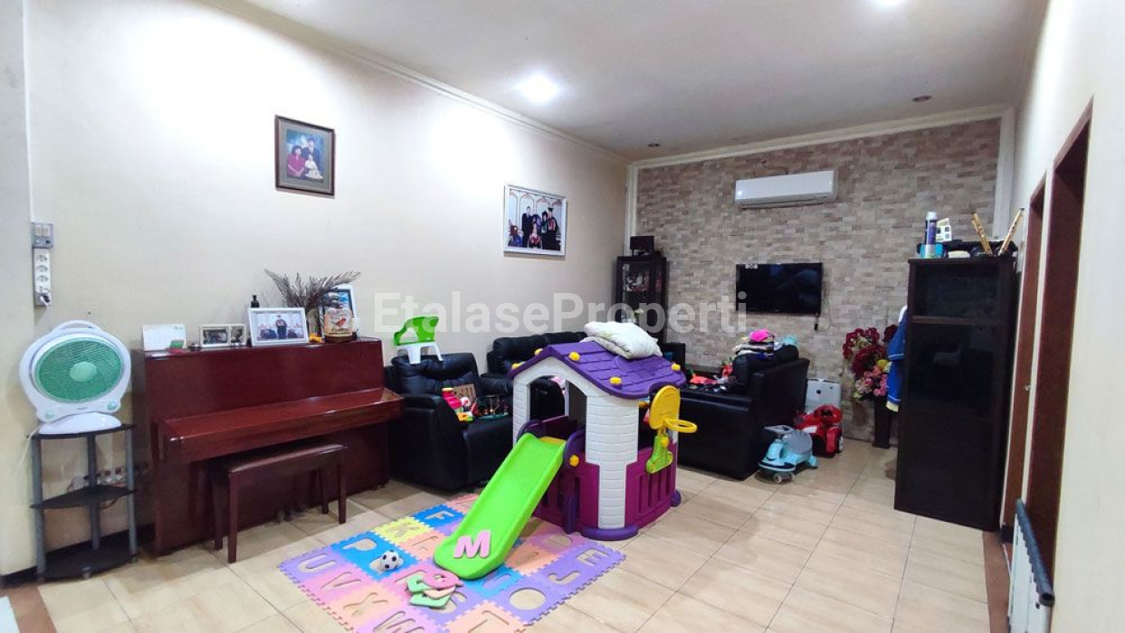 Foto properti Dijual Rumah Darmo Sentosa Raya (DSR) Surabaya Barat 4