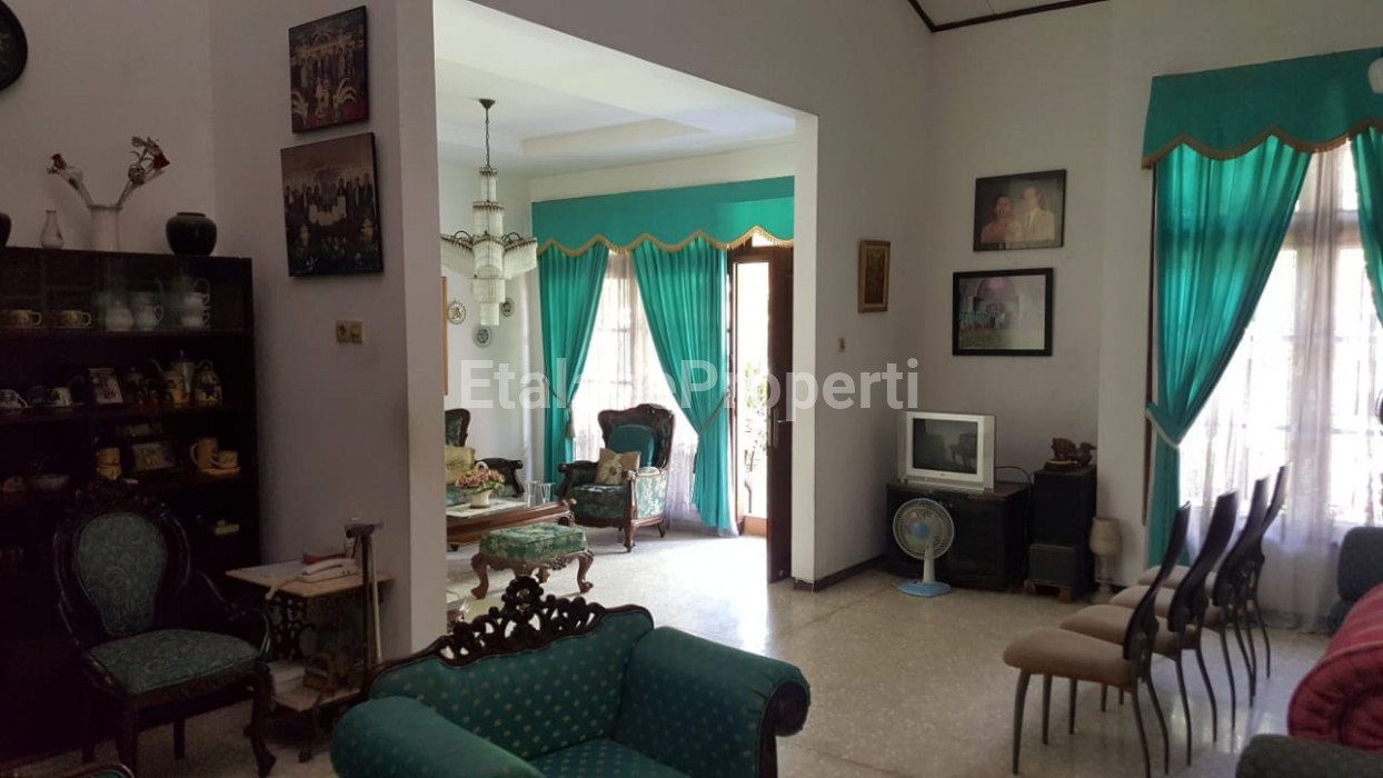 Foto properti Jual Rumah Nyaman Dan Dekat Jalan Utama Di Jl. Sarono Jiwo, Surabaya. 2