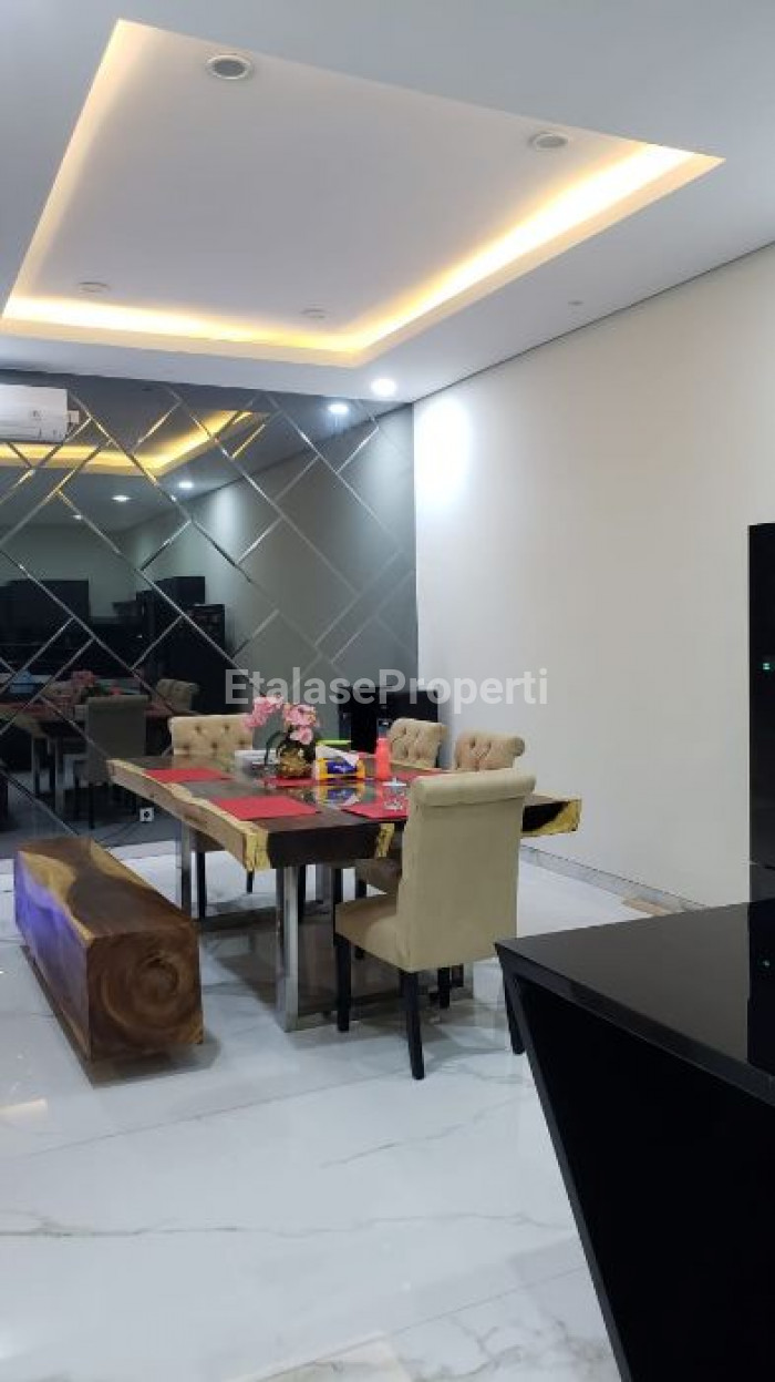 Foto properti Dijual Rumah Full Furnish Di Baruk Utara 4