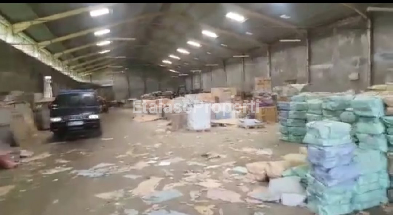 Foto properti Jual Pabrik / Gudang Siap Pakai Surabaya Utara 3
