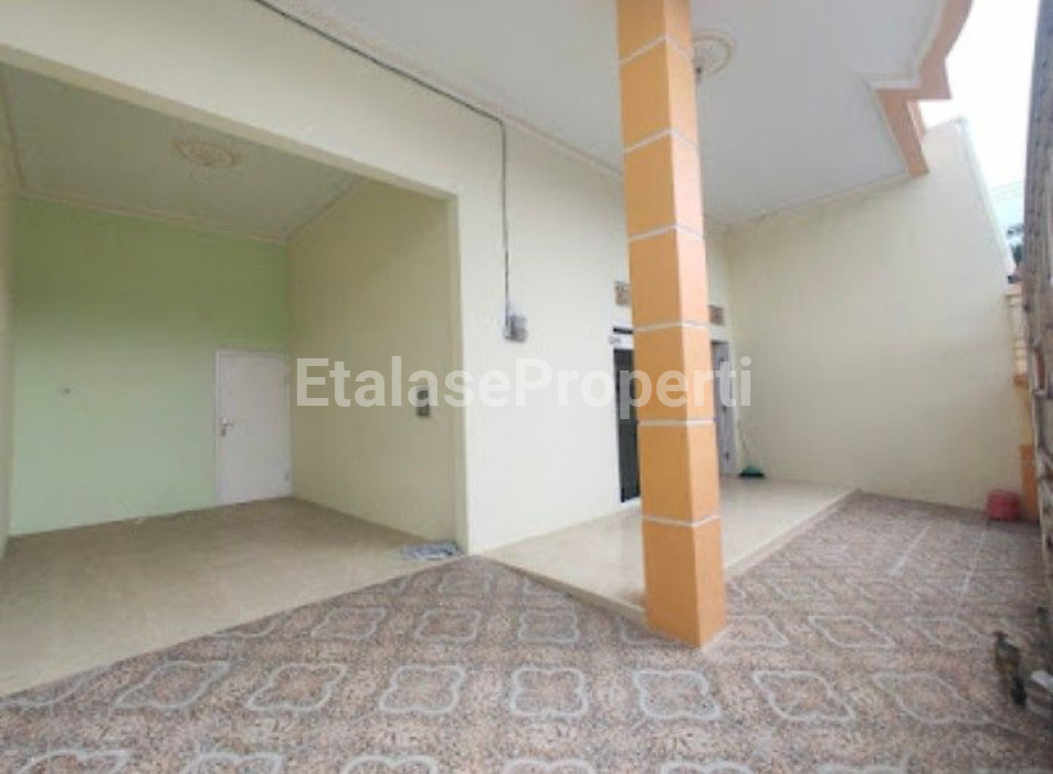 Foto properti Disewakan Rumah Baru 2 Lantai Ngagel Mulyo 5