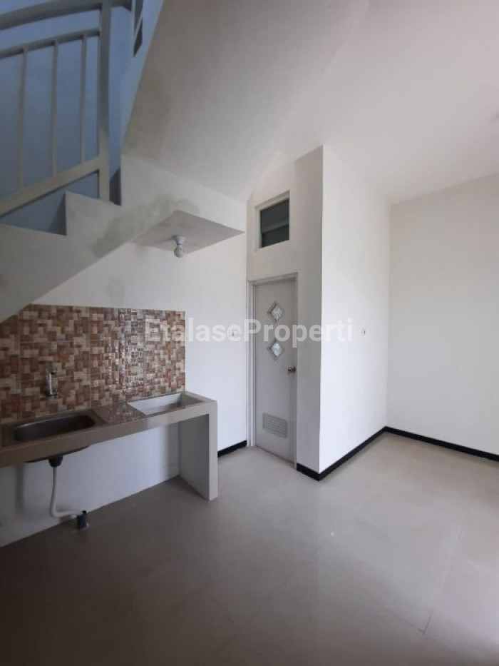Foto properti Rumah Baru 2 Lantai Dengan Desain Modern Minimalis  SMART HOME CONCEPT Di Perumahan Gunung Anyar Modern 7